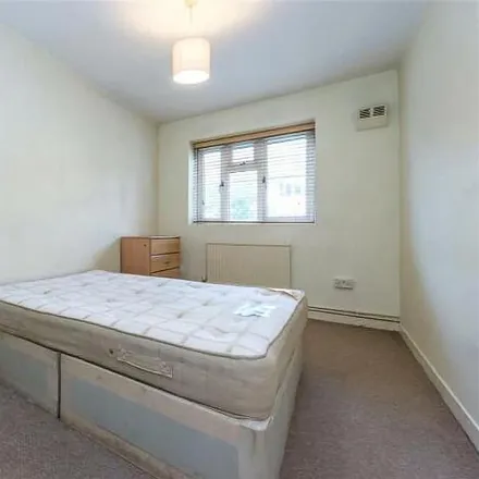 Image 4 - Parrington House, Rodenhurst Road, London, SW4 8AB, United Kingdom - Apartment for rent