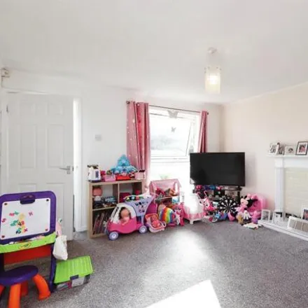 Image 3 - unnamed road, Sheffield, S20 7HU, United Kingdom - Townhouse for sale