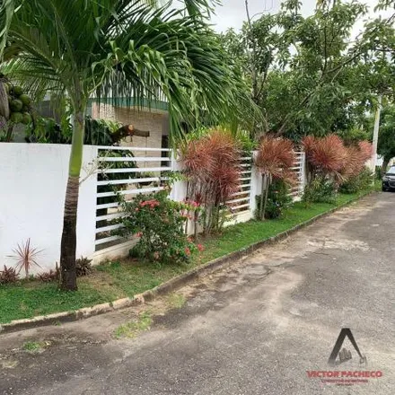 Buy this 4 bed house on Rua Sabia in Lama Preta, Camaçari - BA