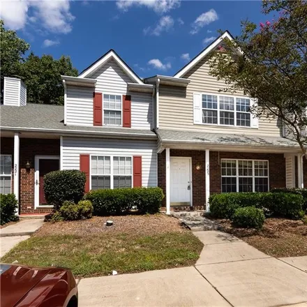 Image 3 - 2223 Preakness Court, Charlotte, NC 28273, USA - Townhouse for sale