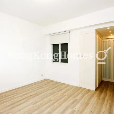 Image 3 - China, Hong Kong, Hong Kong Island, Mid-Levels, Conduit Road 5 - Apartment for rent