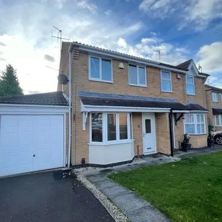 Rent this 3 bed duplex on Acacia Close in Leicester Forest East, LE3 3PX