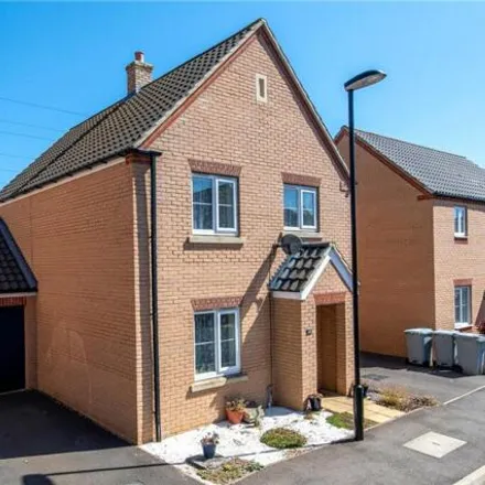 Buy this 3 bed house on Aintree Way in Austerby, PE10 0WU