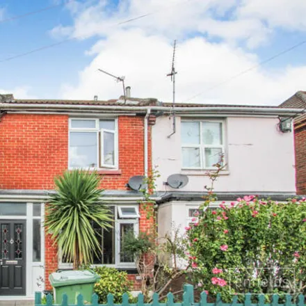 Buy this 3 bed townhouse on Ludlow Road in Southampton, SO19 2ES