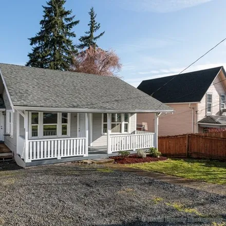 Buy this 3 bed house on 455 West C Street in Rainier, Columbia County