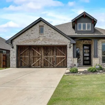 Buy this 3 bed house on Lariat Trail in Waxahachie, TX 75165