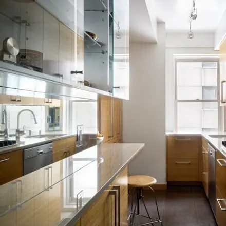 Image 6 - 419 East 57th Street, New York, NY 10022, USA - Apartment for sale