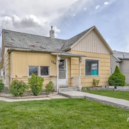 Buy this 1 bed house on 1413 2nd Street North in Nampa, ID 83687