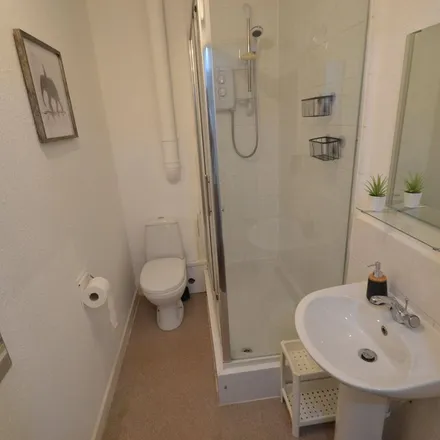 Rent this 1 bed apartment on 52 Connaught Road in Cardiff, CF24 3PW