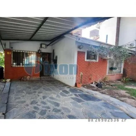 Buy this 4 bed house on Entre Ríos in Partido de Tigre, Don Torcuato