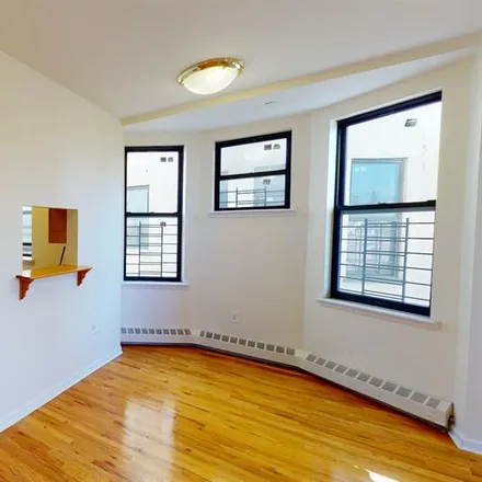 Image 7 - 133 WEST 140TH STREET 65 in Harlem - Apartment for sale