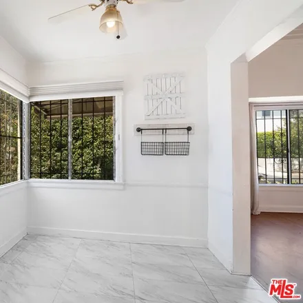 Image 7 - 8164 Waring Avenue, Los Angeles, CA 90046, USA - House for sale