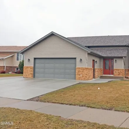 Buy this 5 bed house on 1662 Cologne Drive in Bismarck, ND 58504