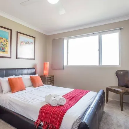Rent this 2 bed apartment on Indooroopilly QLD 4068