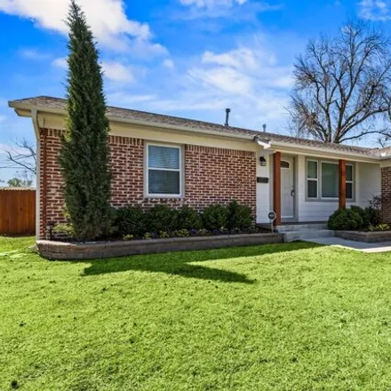 Buy this 3 bed house on 9136 East 32nd Place in Tulsa, OK 74145