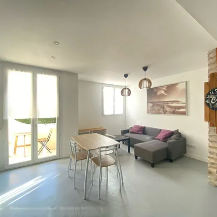 Image 6 - 2 Cour del Riu, 34790 Montpellier, France - Apartment for rent