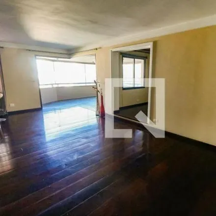 Rent this 6 bed apartment on Rua Frederico Guarinon in Vila Andrade, São Paulo - SP
