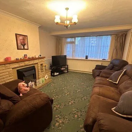 Rent this 3 bed apartment on Edenhall Close in Leicester, LE4 7ZU