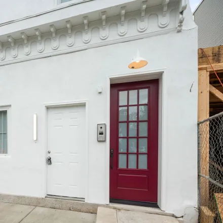 Rent this studio townhouse on Pizza Brain in 2313 Frankford Avenue, Philadelphia