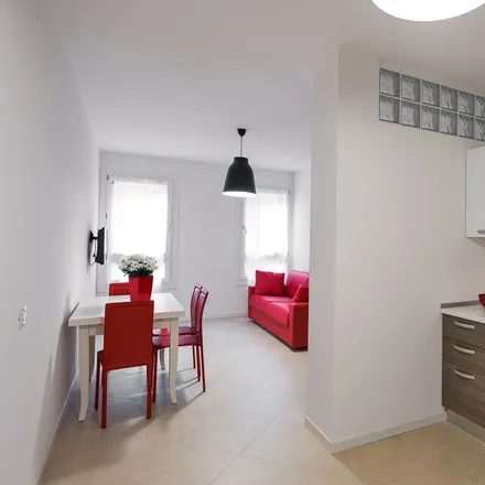 Image 1 - Via Angelo Scarsellini, 21, 37123 Verona VR, Italy - Apartment for rent