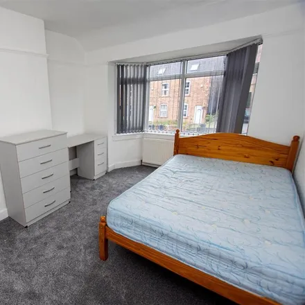 Image 7 - UF, Harborne Park Road, Metchley, B17 0NG, United Kingdom - House for rent