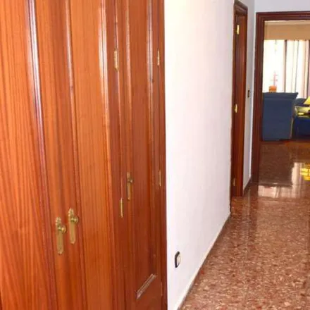 Rent this 3 bed apartment on Asociación de Veteranos de Ifni del Levante Español in Calle Arquitecto Morell, 03003 Alicante