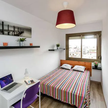Image 2 - Carrer d'Estruch, 08904 l'Hospitalet de Llobregat, Spain - Apartment for rent
