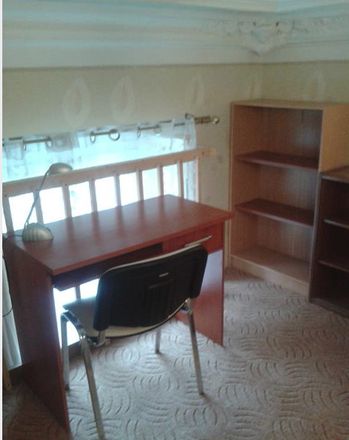 Rent this 3 bed room on plac Dominikański in 50-438 Wrocław, Polonia