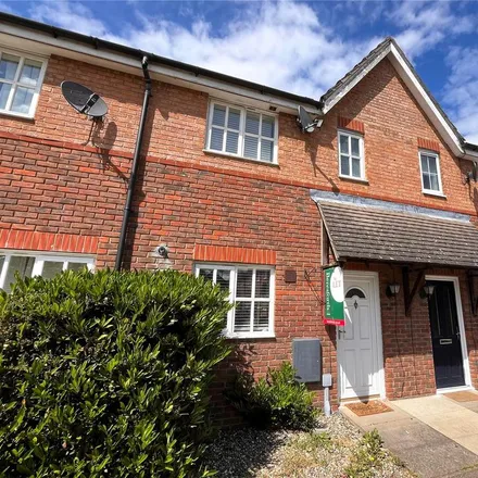 Rent this 2 bed townhouse on Stanstrete Field in Great Notley, CM77 7WP