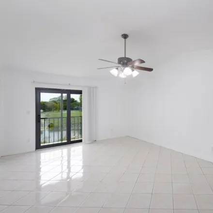 Image 2 - 9408 Boca Cove Circle, Palm Beach County, FL 33428, USA - Condo for rent