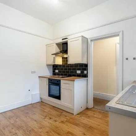Image 6 - unnamed road, Ilkley, LS29 8PN, United Kingdom - Apartment for sale