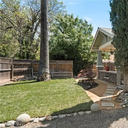 Image 1 - 1151 Stewart Avenue, Chico, CA 95926, USA - House for sale