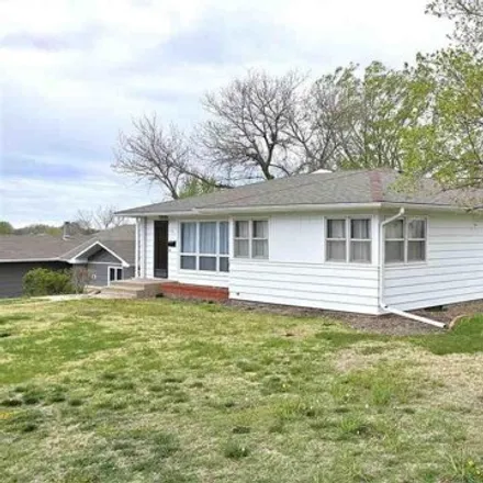 Buy this 3 bed house on 1376 Hill Street in Concordia, KS 66901