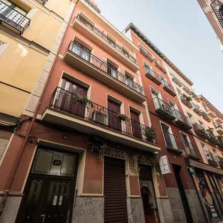Rent this 2 bed apartment on Calle de Santa María de la Colina in 28692 Villanueva del Pardillo, Spain
