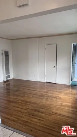 Image 7 - 885 1/2 N Hoover St, Los Angeles, California, 90029 - House for rent