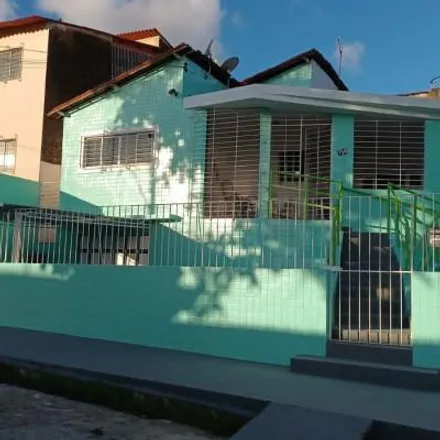 Buy this 4 bed house on Rua Laurentino Tavares de Carvalho in Fundão, Recife - PE