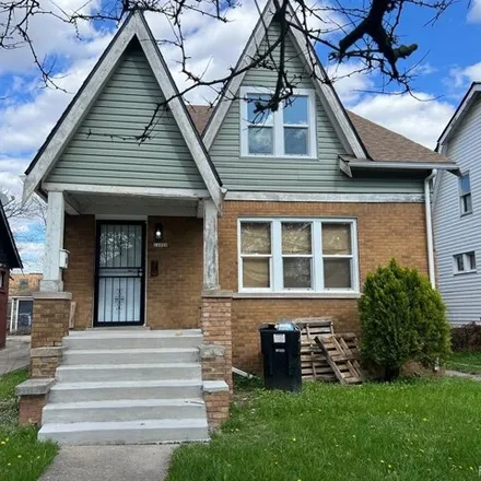 Rent this 3 bed house on Grace Ross Health Center in 14585 Greenfield Road, Detroit