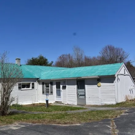 Buy this 3 bed house on 23 Deblois Drive in Winthrop, ME 04364