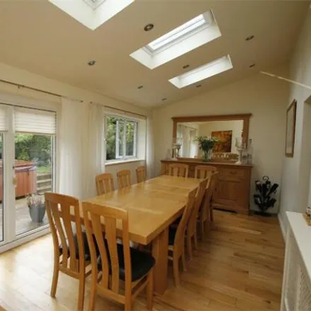 Image 5 - 18 Davenport Road, Heswall, CH60 9LF, United Kingdom - House for sale