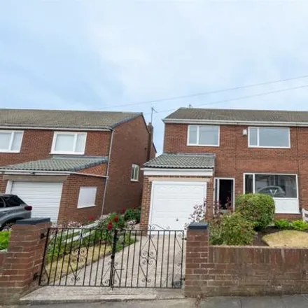 Buy this 3 bed duplex on Acklam Avenue in Ryhope, SR2 9SQ