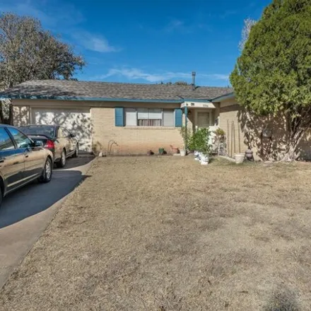 Buy this 3 bed house on Southwest 36th Avenue in Amarillo, TX 79109