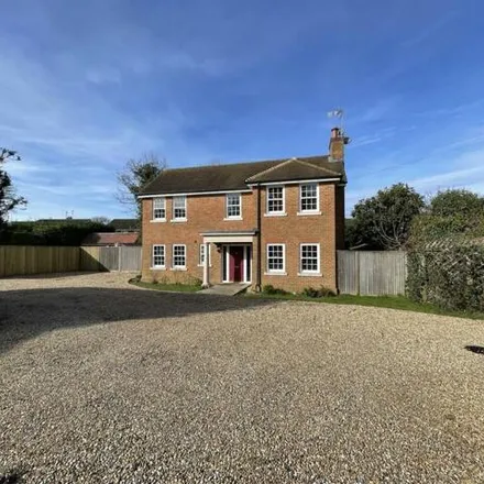 Rent this 4 bed house on North Parade in Horsham, RH12 2DE