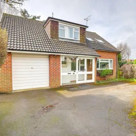 Buy this 4 bed house on 15 Ilkley Road in Reading, RG4 7BD