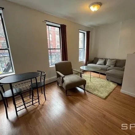 Image 3 - 47 Avenue B, New York, NY 10009, USA - Apartment for rent