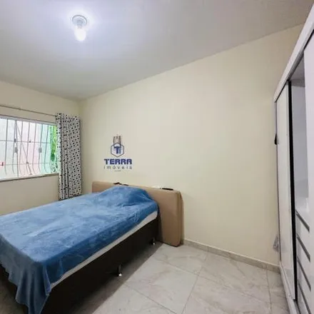 Buy this 2 bed house on Rua Argeu de Almeida Soares in Galo Branco, São Gonçalo - RJ