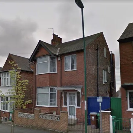 Image 5 - 76 Harrington Drive, Nottingham, NG7 1JN, United Kingdom - Duplex for rent