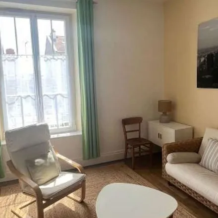 Image 3 - Hôtel de ville, Place Stanislas, 54100 Nancy, France - Apartment for rent