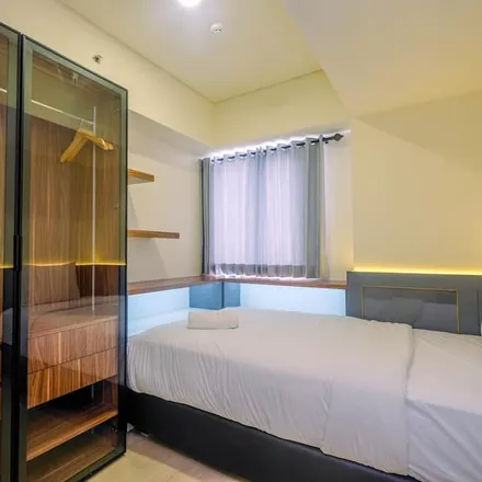 Rent this studio apartment on Tower 53022 1B 28FL #A in Jl Orange CountyCibatu, Cikarang Sel.