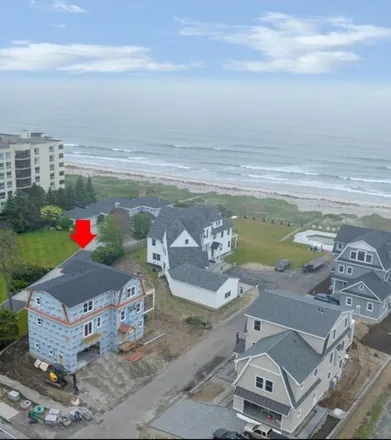 Buy this 5 bed house on 2 Schooner Way in Old Orchard Beach, Maine