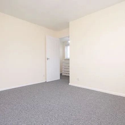 Image 3 - Hawthorn Avenue, Immingham, DN40 1AR, United Kingdom - Apartment for rent